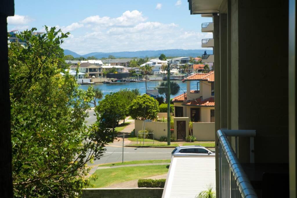 Surfers Paradise Self Contained 1 Bed Unit Gold Coast Buitenkant foto